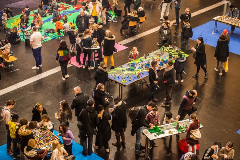 jeux_grande_halle_ym.jpg